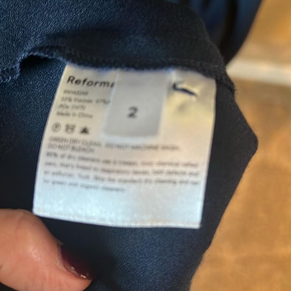 Like new reformation creed dress size 2 - Picture 4 of 8